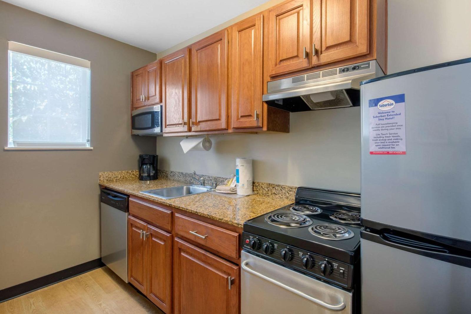 Suburban Extended Stay Hotel Birmingham Homewood I-65 Main image 1